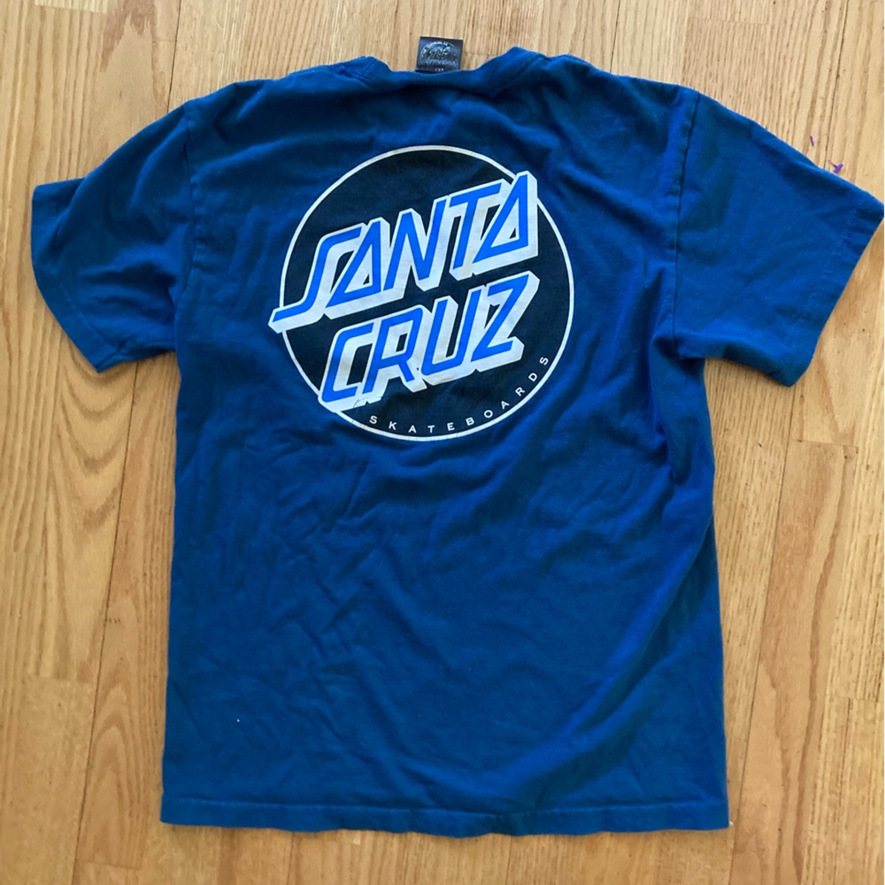 Santa Cruz Tee